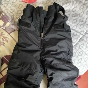 Toddler boy size 2T Columbia snow pants